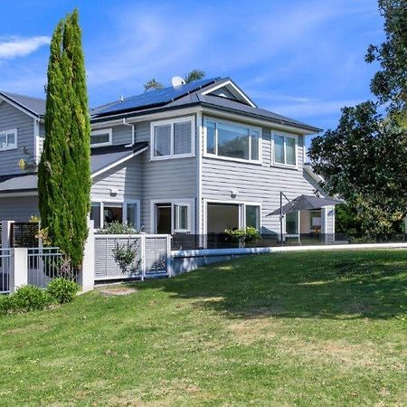 Stunning Tranquil Home With Green Space Views 芒格努伊山 外观 照片